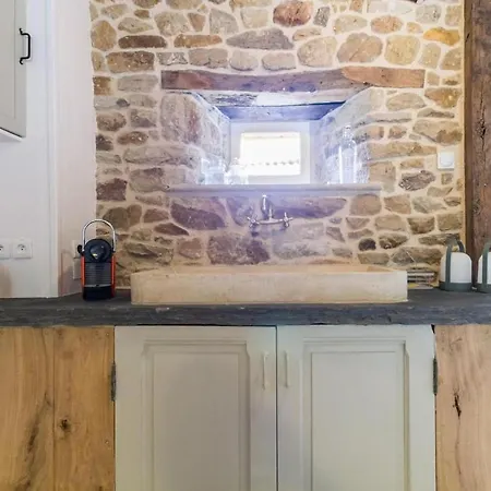 Au Calme Dans Corps De Ferme Entre Et Campagne Varouville